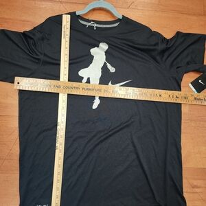 Nike Black Short-Sleeve Tee with Silver Lacrosse Graphic